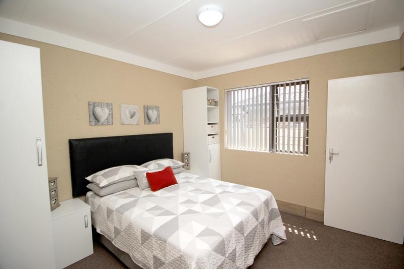 4 Bedroom Property for Sale in Reebok Western Cape